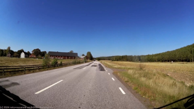 strasse 47 durch landwirtschaftsgebiet