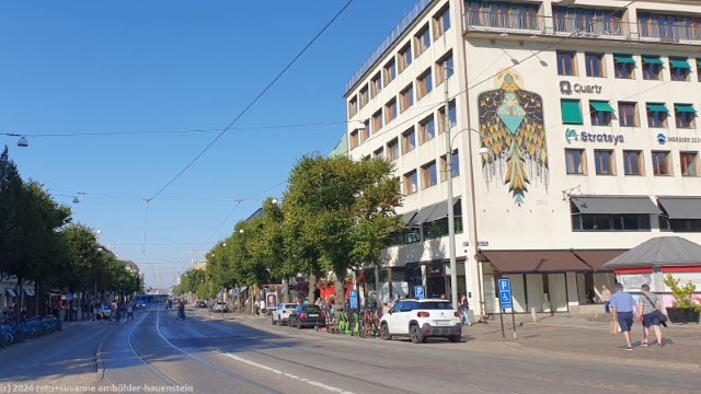vaestra hamngatan - hauptstrasse im stadtzentrum von goeteborg