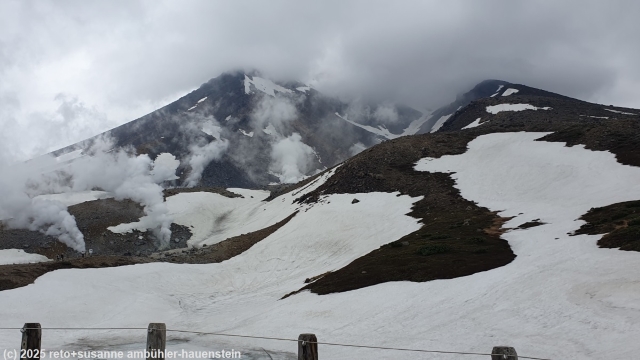 fumarolen in der naehe des sugatami trail
