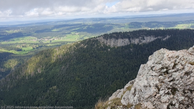 aussicht vom gipfel des le chasseron richtung norden