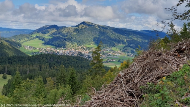 blick vom aiguilles de baulmes auf sainte-croix